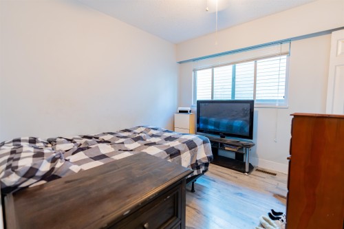 2337 Wakefield Drive, Langley, BC 