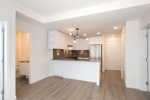 423-7936 206 Street, Langley, BC 