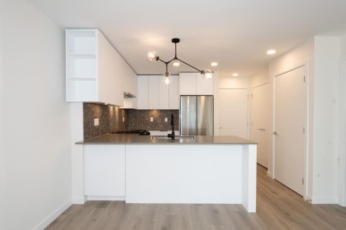 423-7936 206 Street, Langley, BC 