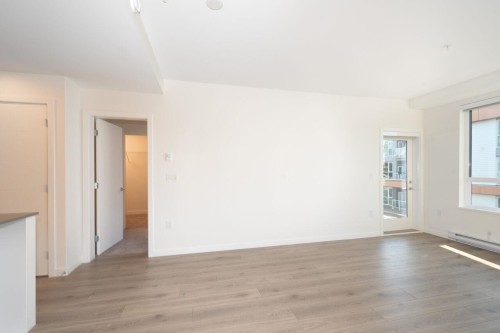 423-7936 206 Street, Langley, BC 