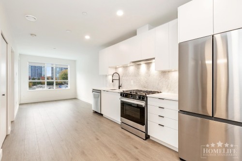 208-13258 105 Avenue, Surrey, BC 