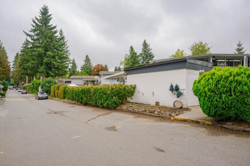 61-24330 Fraser Highway, Langley, BC 