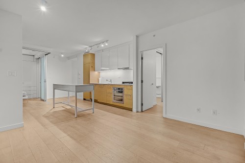 1512-13438 Central Avenue, Surrey, BC 