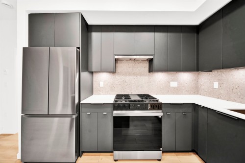 109-7936 206 Street, Langley, BC 