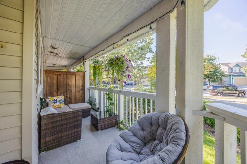 4-6852 193 Street, Surrey, BC 