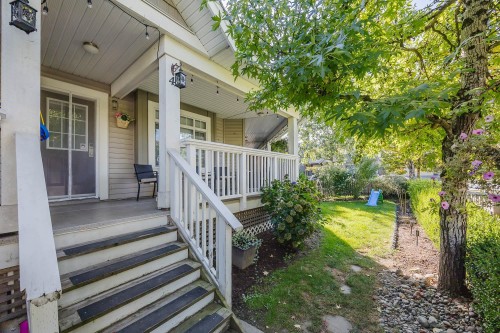 4-6852 193 Street, Surrey, BC 