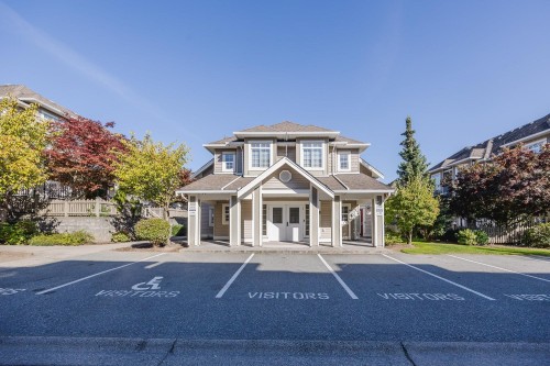 4-6852 193 Street, Surrey, BC 