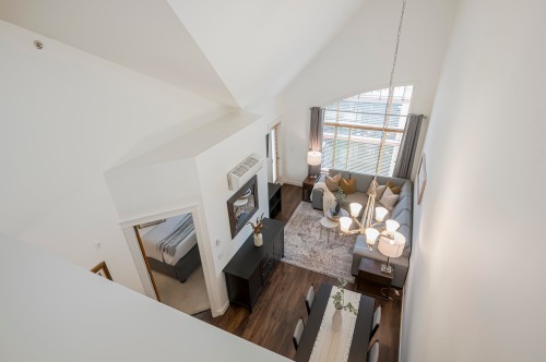 592-8288 207A Street, Langley, BC 