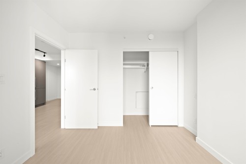 1407-13745 George Junction, Surrey, BC 