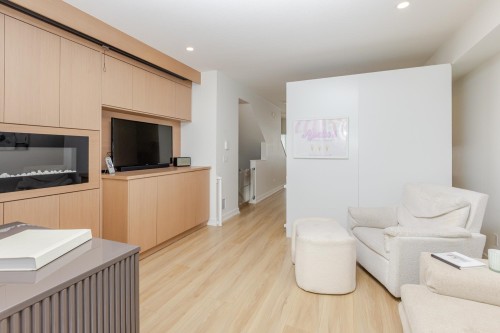 11-15588 32Nd Avenue, Surrey, BC 