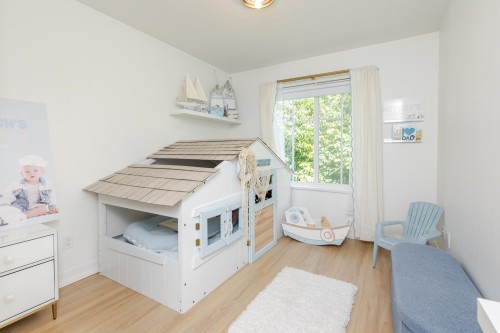 11-15588 32Nd Avenue, Surrey, BC 