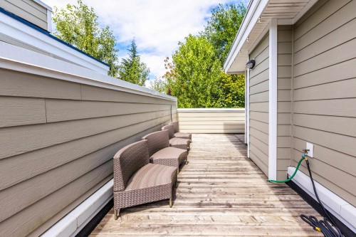 11-15588 32Nd Avenue, Surrey, BC 