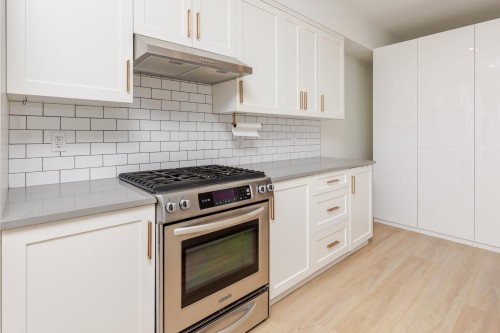 11-15588 32Nd Avenue, Surrey, BC 