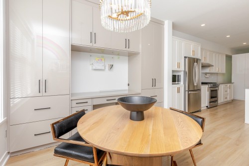 11-15588 32Nd Avenue, Surrey, BC 