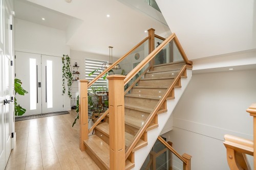 7124 192 Street, Surrey, BC 