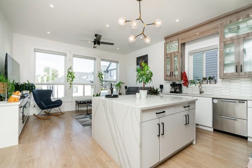 7124 192 Street, Surrey, BC 