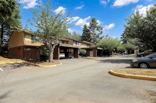 252-9452 Prince Charles Boulevard, Surrey, BC 