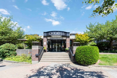 338-10838 City Parkway  Surrey, BC V3T 5X9