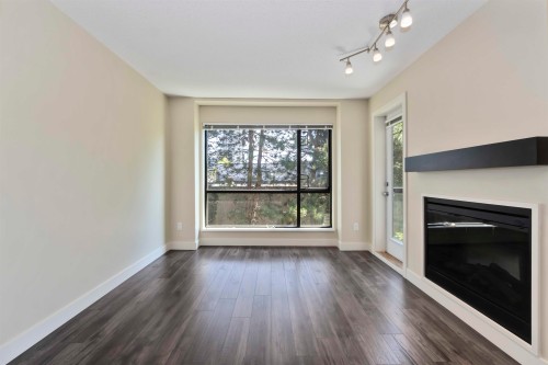 338-10838 City Parkway, Surrey, BC 