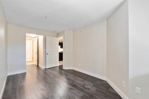 338-10838 City Parkway, Surrey, BC 