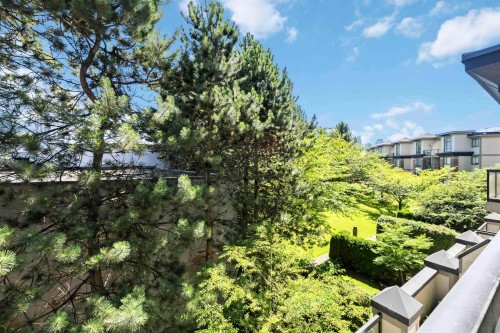 338-10838 City Parkway, Surrey, BC 