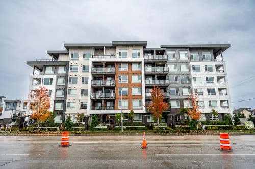 B228-20834 80 Avenue, Langley, BC 