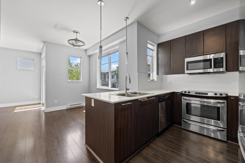 65-19433 68 Avenue, Surrey, BC 