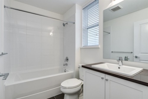 301-13628 81A Avenue, Surrey, BC 