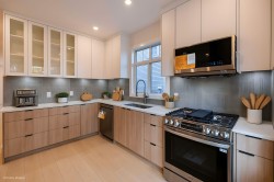 5-19551 66 Avenue  Surrey, BC V4N 0Z5