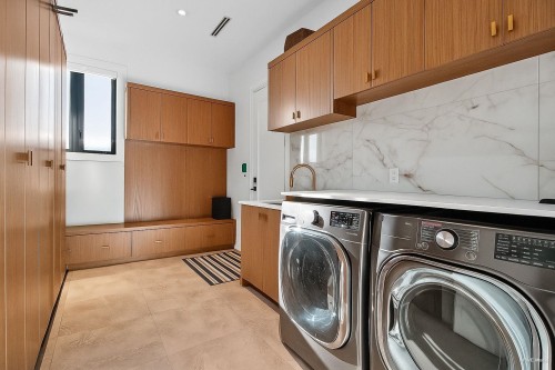 9376 164 Street, Surrey, BC 