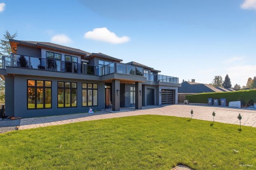 9376 164 Street, Surrey, BC 