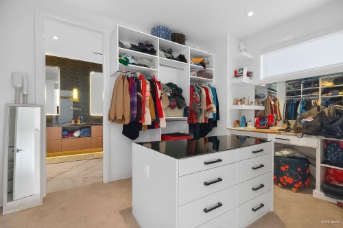 9376 164 Street, Surrey, BC 