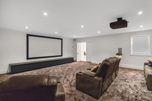 9376 164 Street, Surrey, BC 