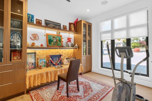 9376 164 Street, Surrey, BC 