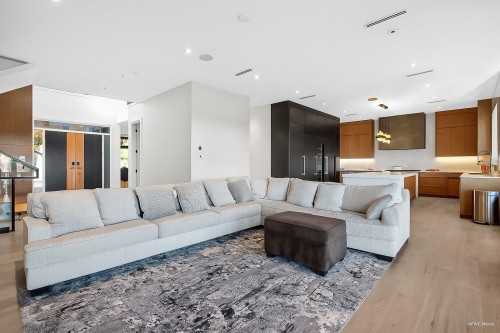 9376 164 Street, Surrey, BC 