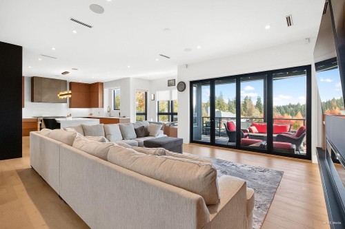 9376 164 Street, Surrey, BC 