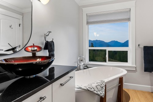 6027 Dunkerley Road, Abbotsford, BC 