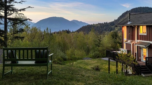 6027 Dunkerley Road, Abbotsford, BC 