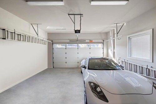 16211 31 Avenue, Surrey, BC 