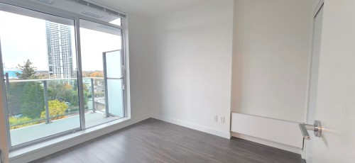 812-13655 Fraser Highway, Surrey, BC 