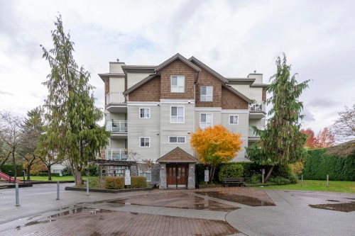 207-10186 155 Street, Surrey, BC 