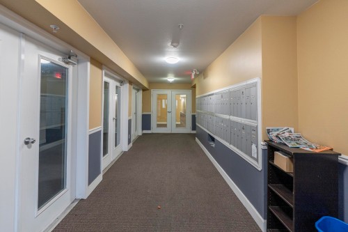 207-10186 155 Street, Surrey, BC 