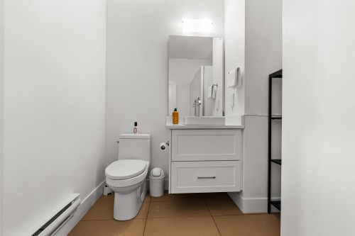 8-2427 164 Street, Surrey, BC 