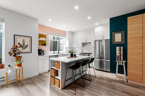 8-2427 164 Street, Surrey, BC 