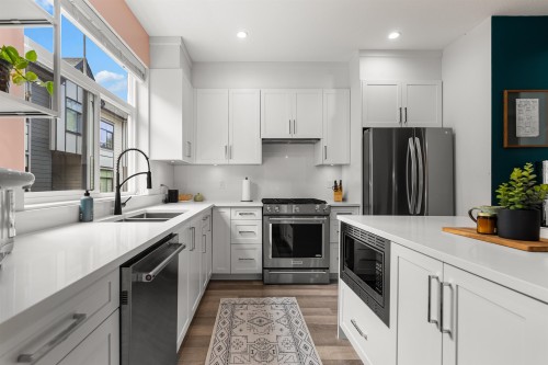 8-2427 164 Street, Surrey, BC 