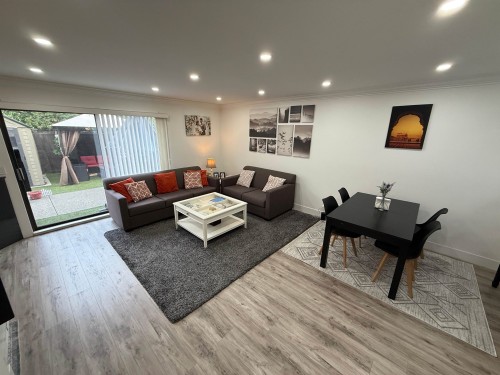 222-9462 Prince Charles Boulevard, Surrey, BC 