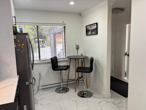 222-9462 Prince Charles Boulevard, Surrey, BC 