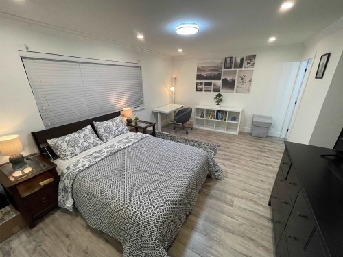 222-9462 Prince Charles Boulevard, Surrey, BC 