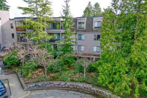 203-1740 Southmere Crescent  Surrey, BC V4A 6E4