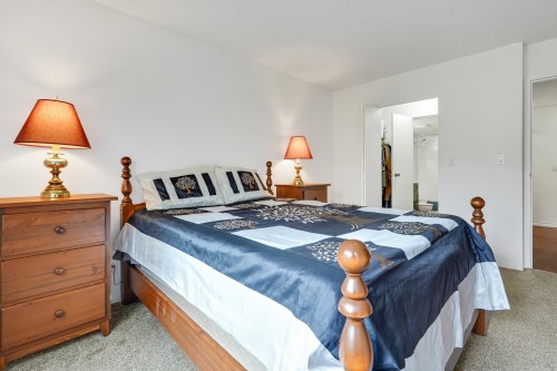 203-1740 Southmere Crescent, Surrey, BC 